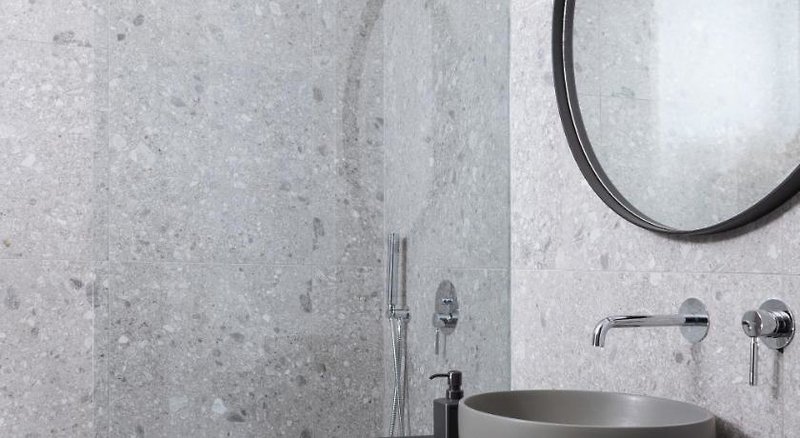 Azur Suites Glyfada