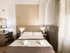 Hotel Colombo cazare Napoli