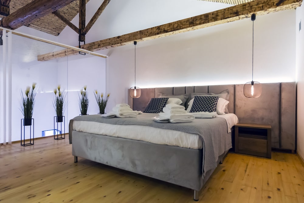 Aigli Seafront Loft - Luxury Design Retreat