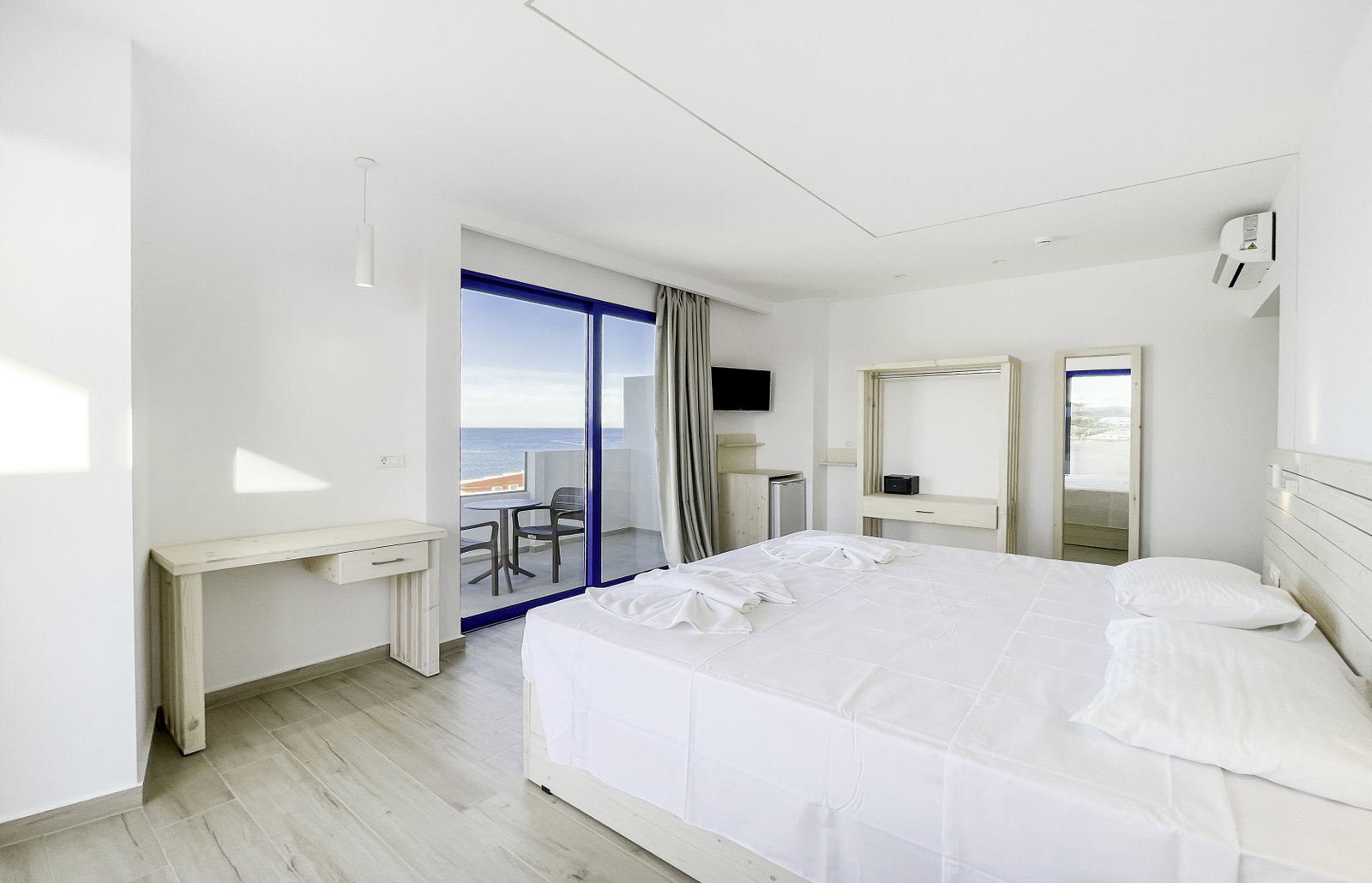 dal travel Hotel Raffaello Beach