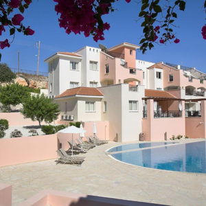 Hotel Chloraka Terrace Apartments cazare Paphos