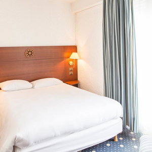 Hotel Le Yachtman cazare La Rochelle