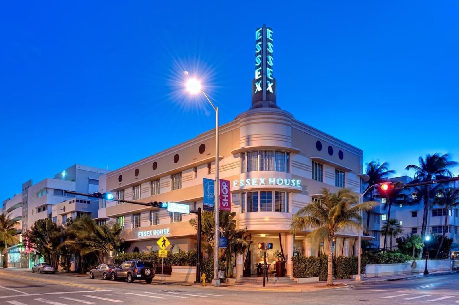 Hotel Essex House By Clevelander