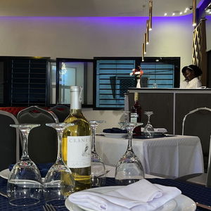 Hotel Hotel Vendôme Douala cazare Douala