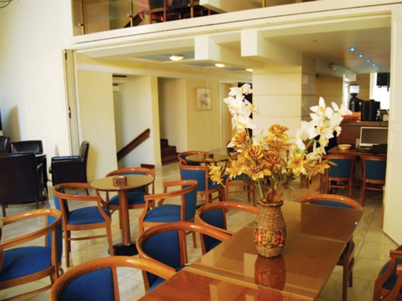 Ephira Hotel