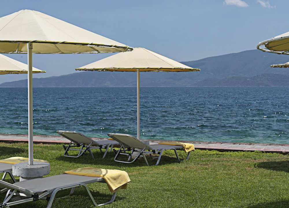 Kalamaki Beach Resort