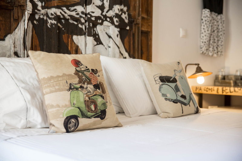 Amymone Guesthouse & Adiandi Hotel