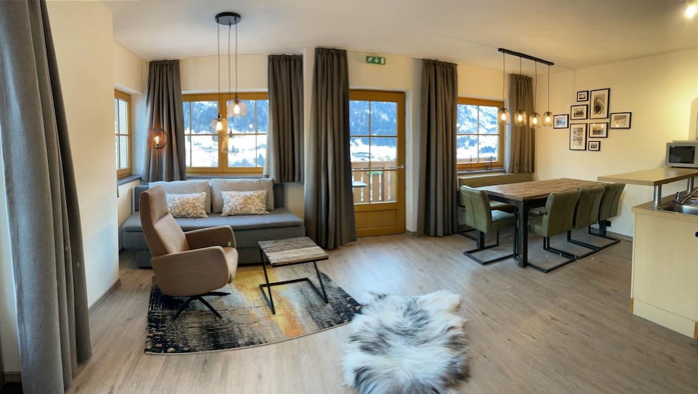 Landhaus Lodges Kaprun Anton