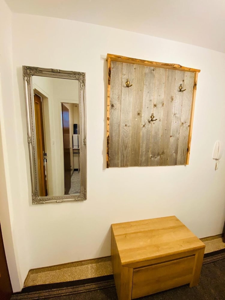 Hotel Basic Studio 13