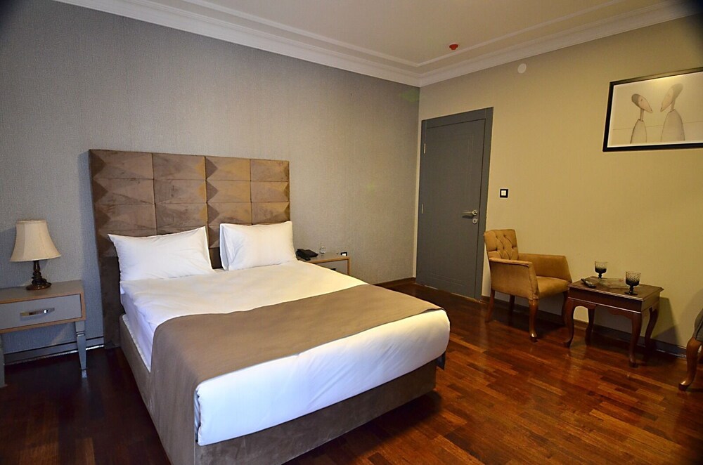 Cadde 7 Otel