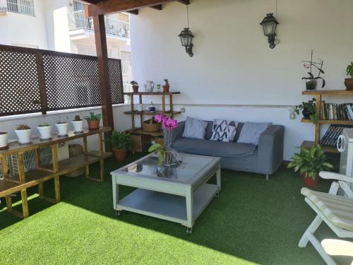 Hotel Apartamentos El Barrio