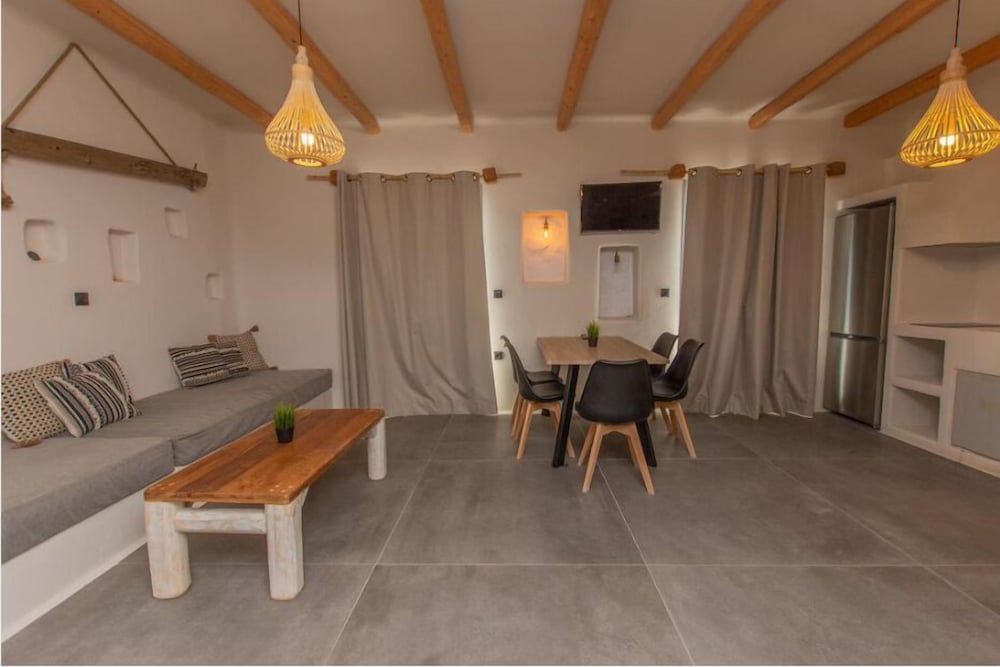 Hotel Naxos Plaka Villa
