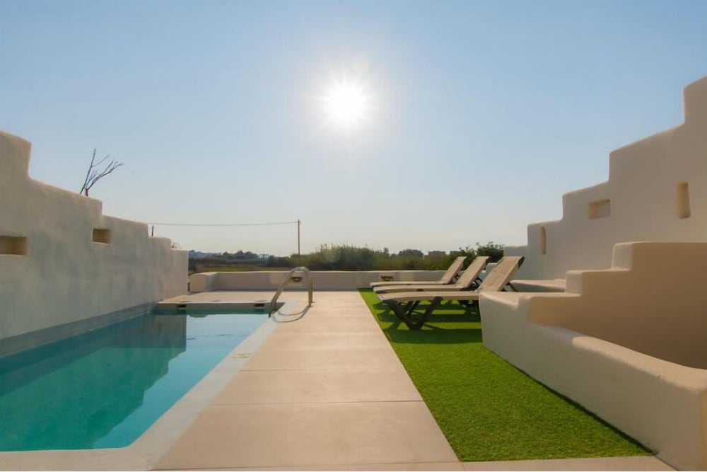 Naxos Plaka Villa