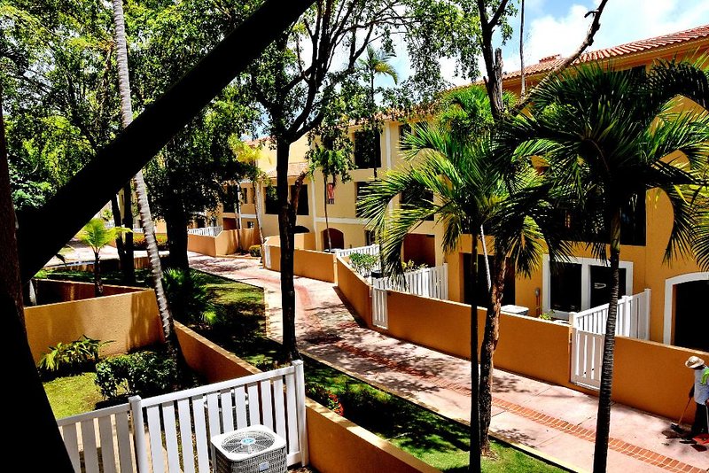 Hotel Park Royal Homestay Club Cala