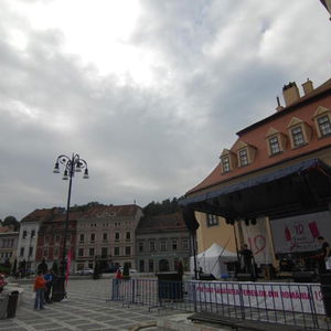 Hotel Main Square Apartments & More cazare Brasov