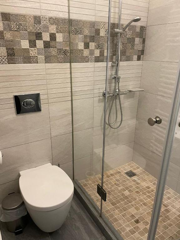 Select City Center Apartments