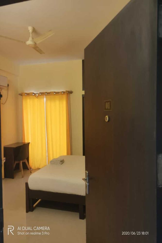 Hotel Vaas Homestays