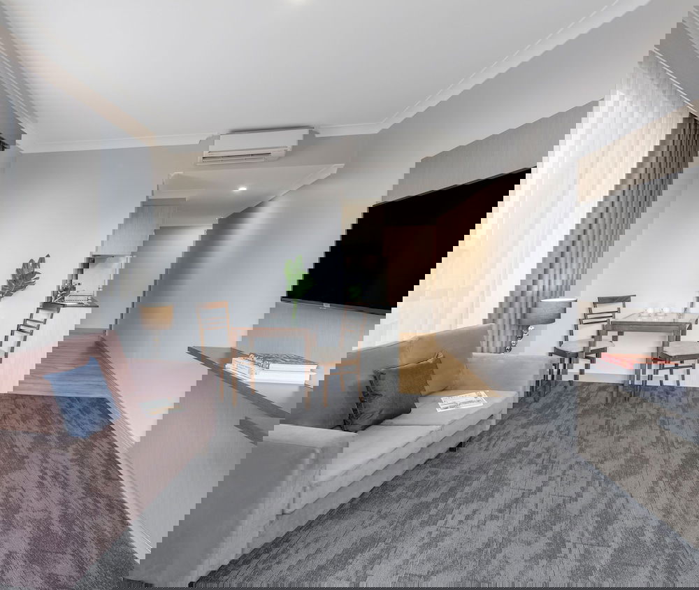 Hotel Oaks Sydney North Ryde Suites