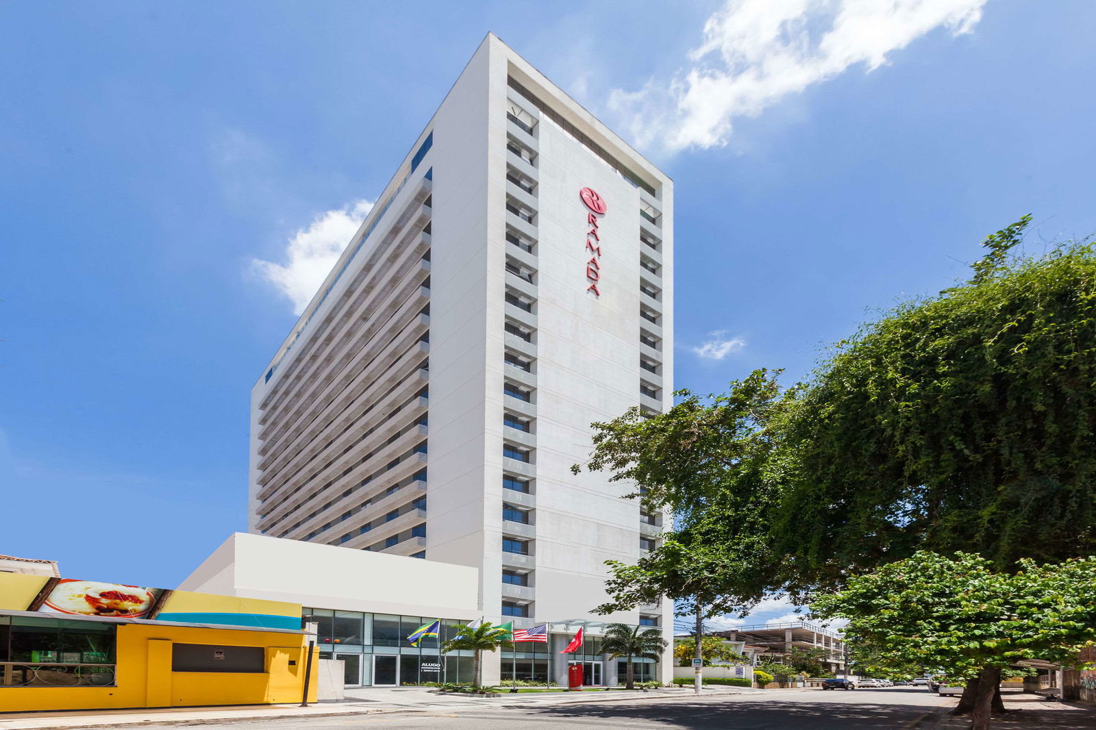 Hotel Ramada By Wyndham Campos Dos Goytacazes Hotel & Suites