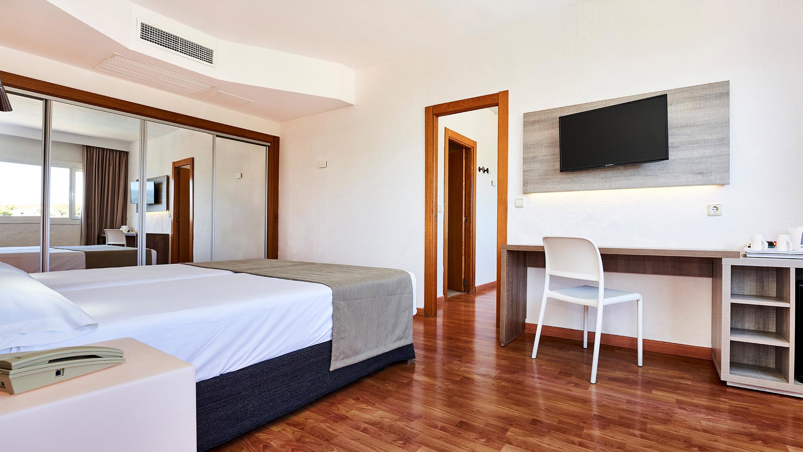 dal travel Globales Cala Vias - Adults Only 16+