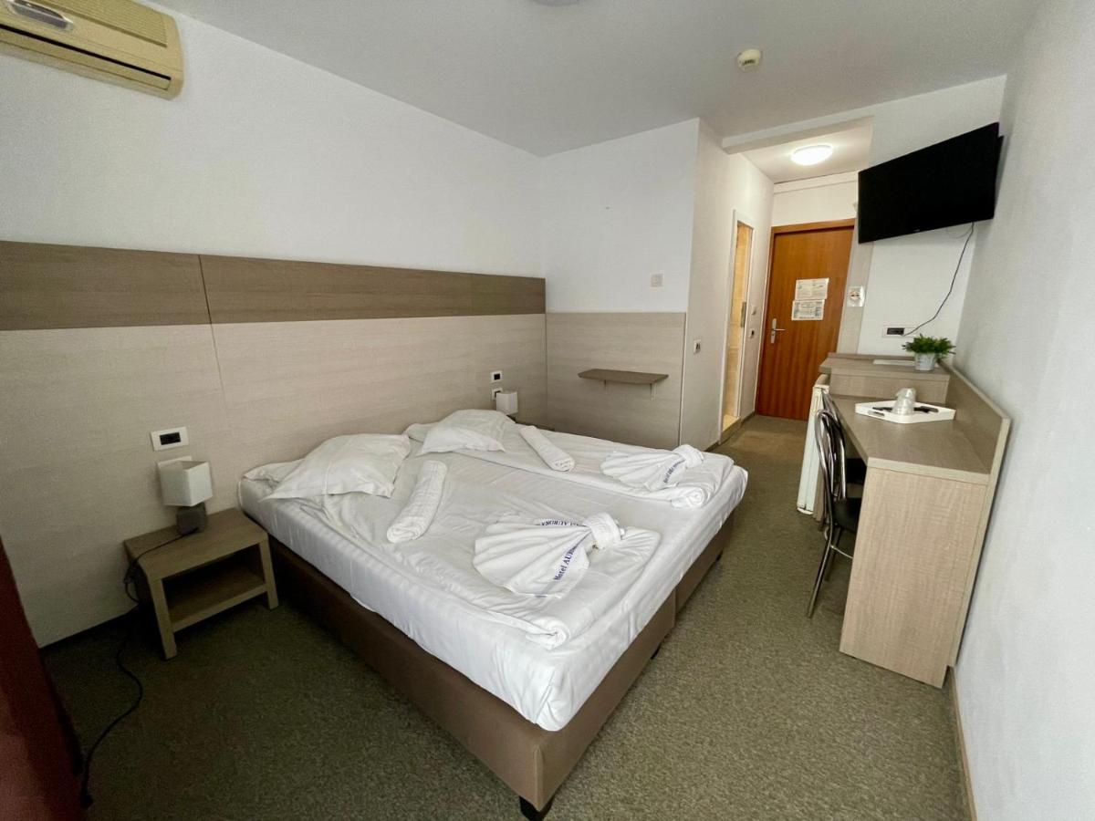 Hotel Aurora