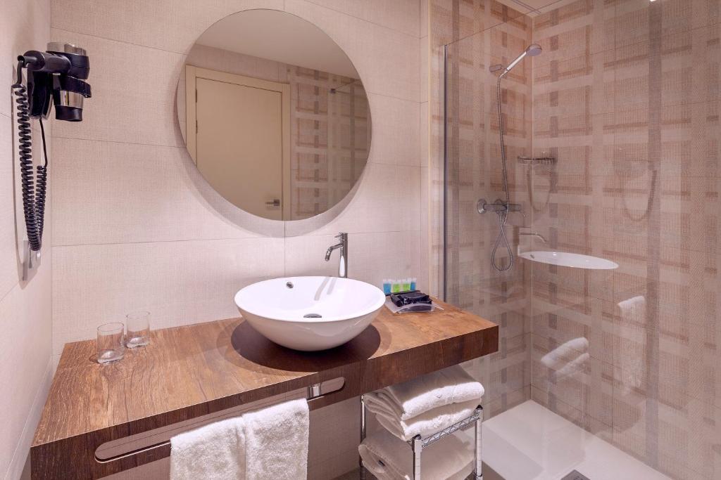 Hotel Port Alicante - Playa De San Juan