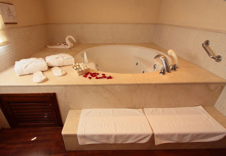 Hotel Residencia Abril