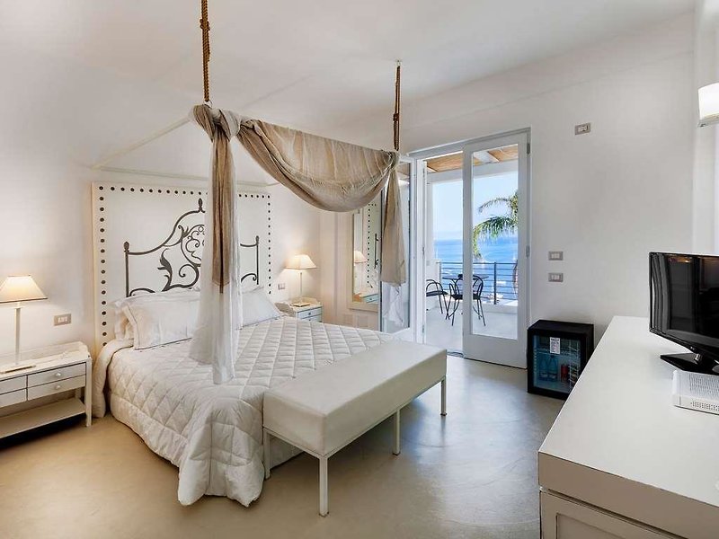 Villa Enrica Lipari