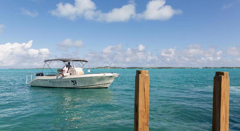 Hotel Club Peace And Plenty