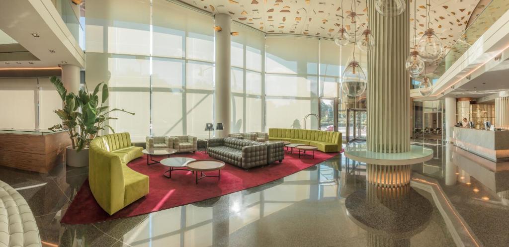 Sh Valencia Palace Hotel