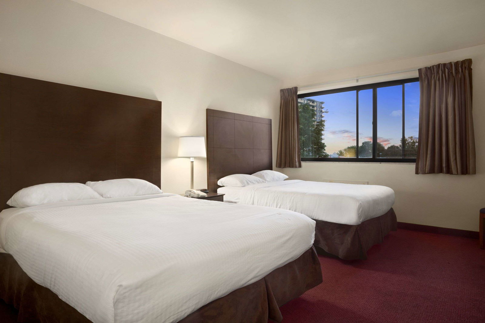 Hotel Super 8 By Wyndham Sarnia On