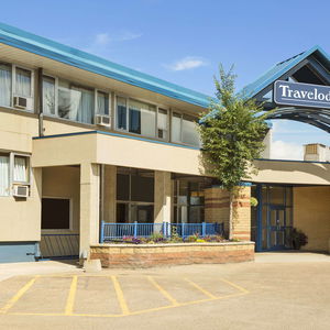 Hotel Travelodge By Wyndham Edmonton East cazare Edmonton