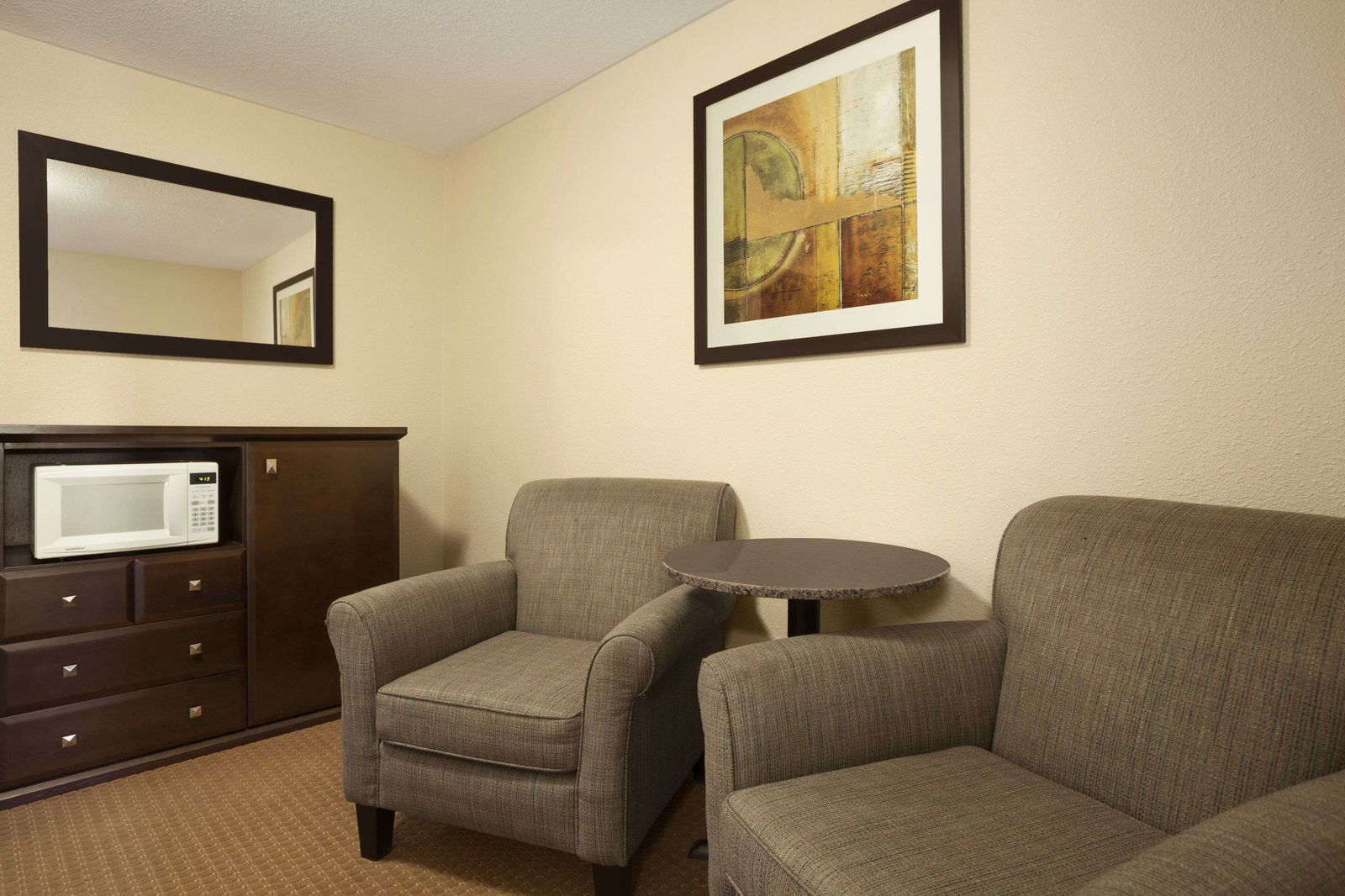 Hotel Super 8 By Wyndham Edmonton International Airport