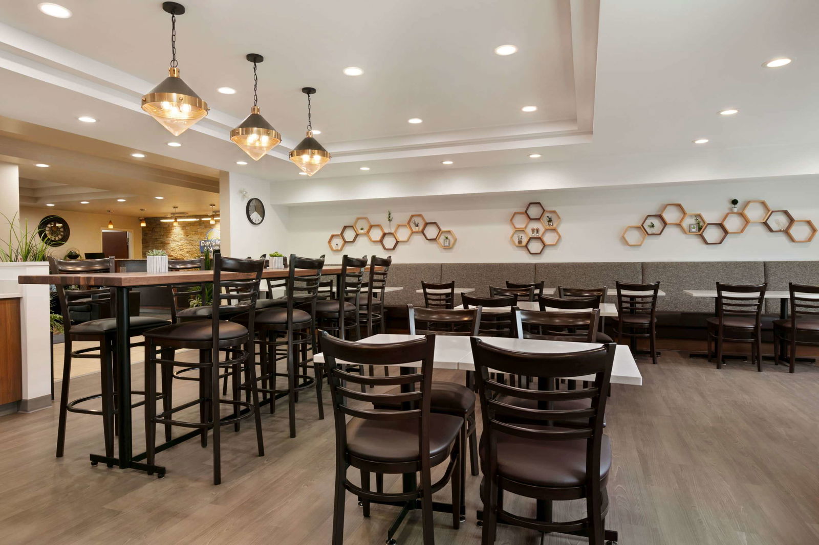 Hotel Days Inn & Suites By Wyndham Sherwood Park Edmonton