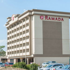 Hotel Ramada By Wyndham Edmonton South cazare Edmonton