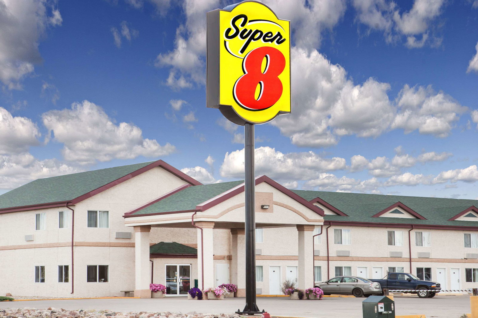 Hotel Super 8 By Wyndham Kindersley
