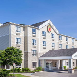Hotel Super 8 By Wyndham Peterborough cazare Peterborough