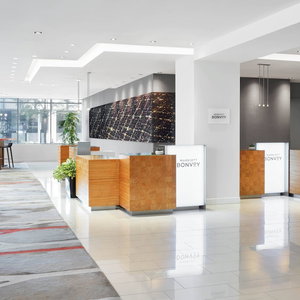 Hotel Delta Hotels By Marriott Ottawa City Centre cazare Ottawa
