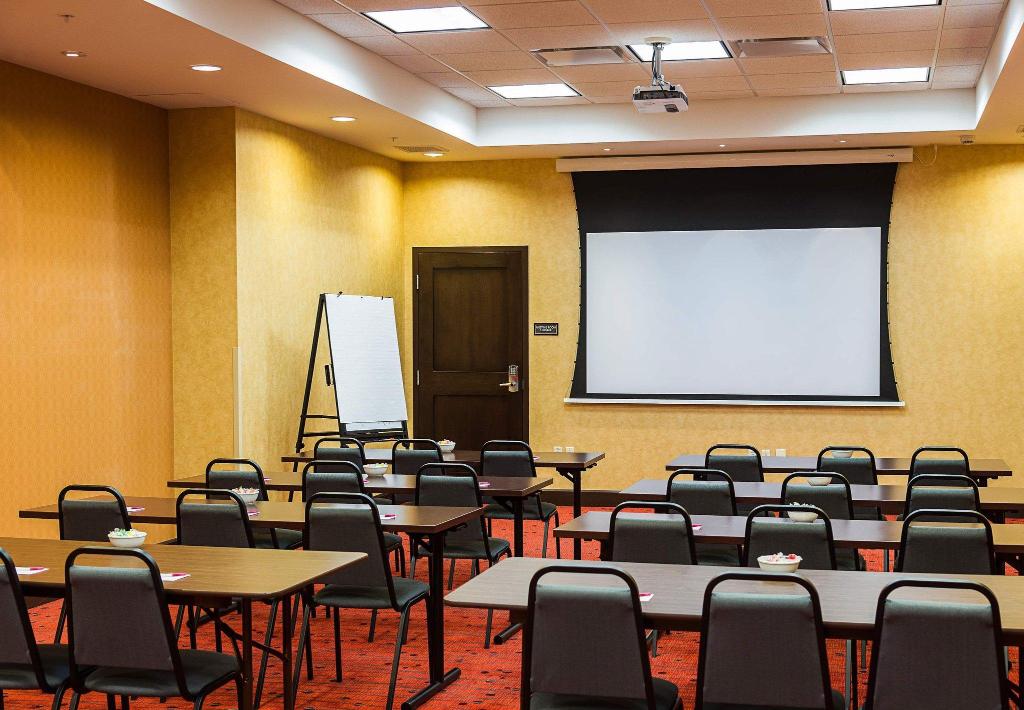 Hotel Residence Inn By Marriott Ottawa Airport