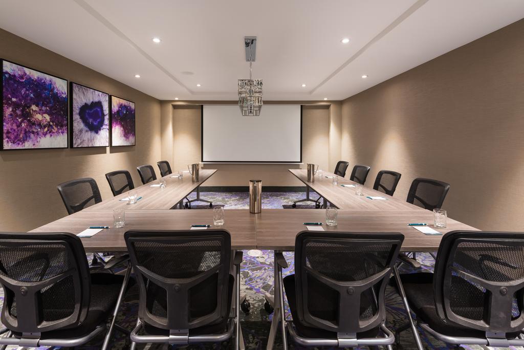 Hotel Homewood Suites By Hilton Ottawa Downtown