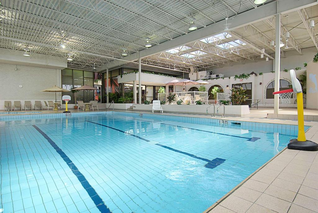 Hotel Days Inn By Wyndham Calgary South