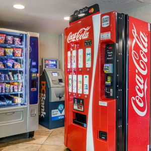 Hotel Super 8 By Wyndham Macleod Trail Calgary cazare Calgary