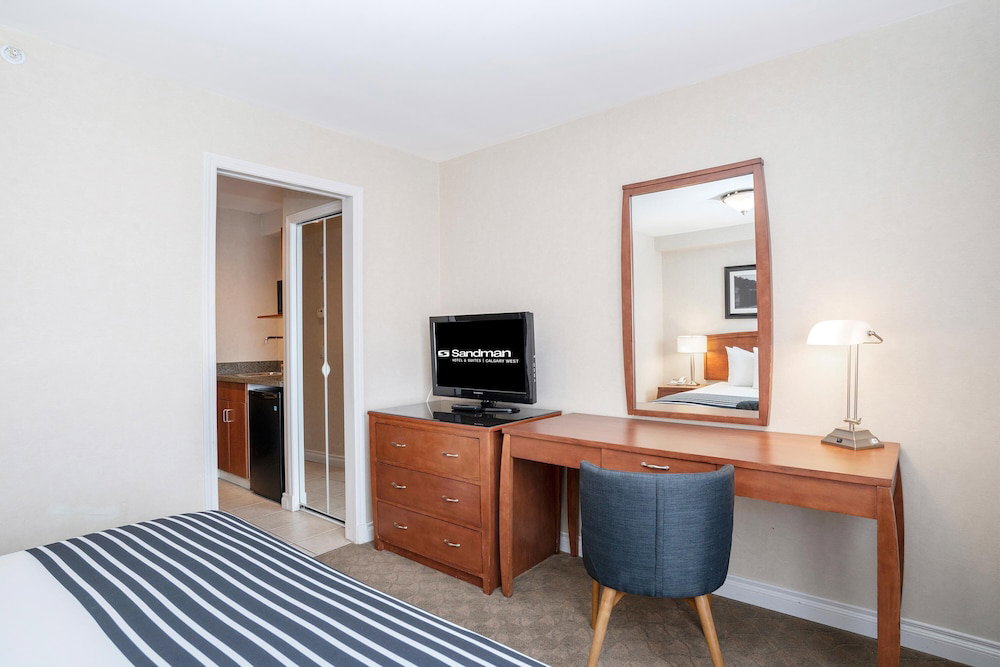 Hotel Sandman Hotels & Suites Calgary West