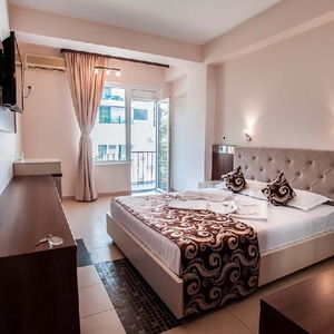 Hotel Jijo S cazare Mamaia