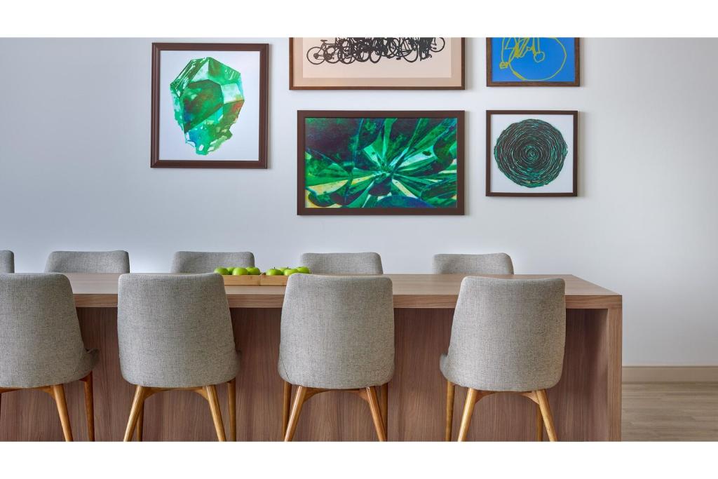 Hotel Element Edmonton West