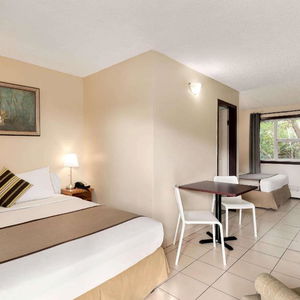 Hotel Thriftlodge Edmonton cazare Edmonton