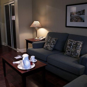 Hotel Town Inn Suites cazare Toronto