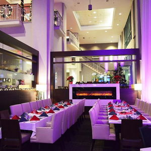 Hotel Executive Plaza Hotel Metro Vancouver cazare Coquitlam