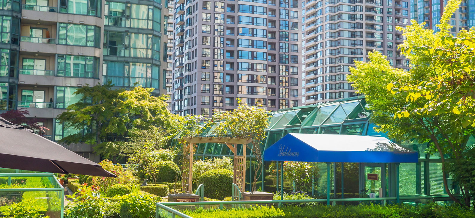 Hotel Rosedale On Robson Suite