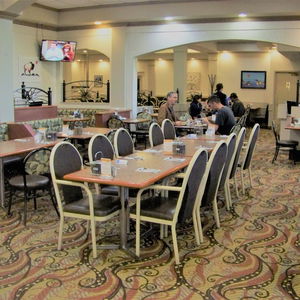 Hotel Continental Inn And Suites cazare Edmonton